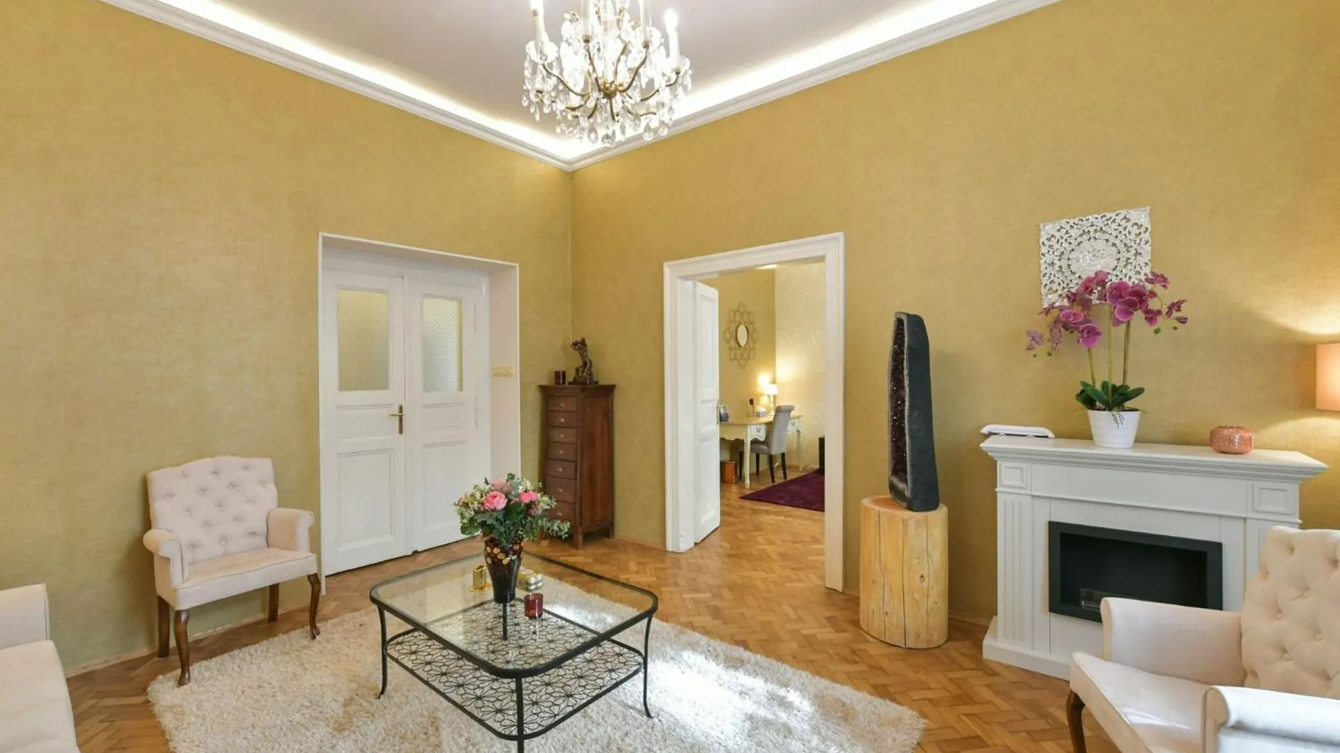 Amethyst Apartment Prague Czech Republic