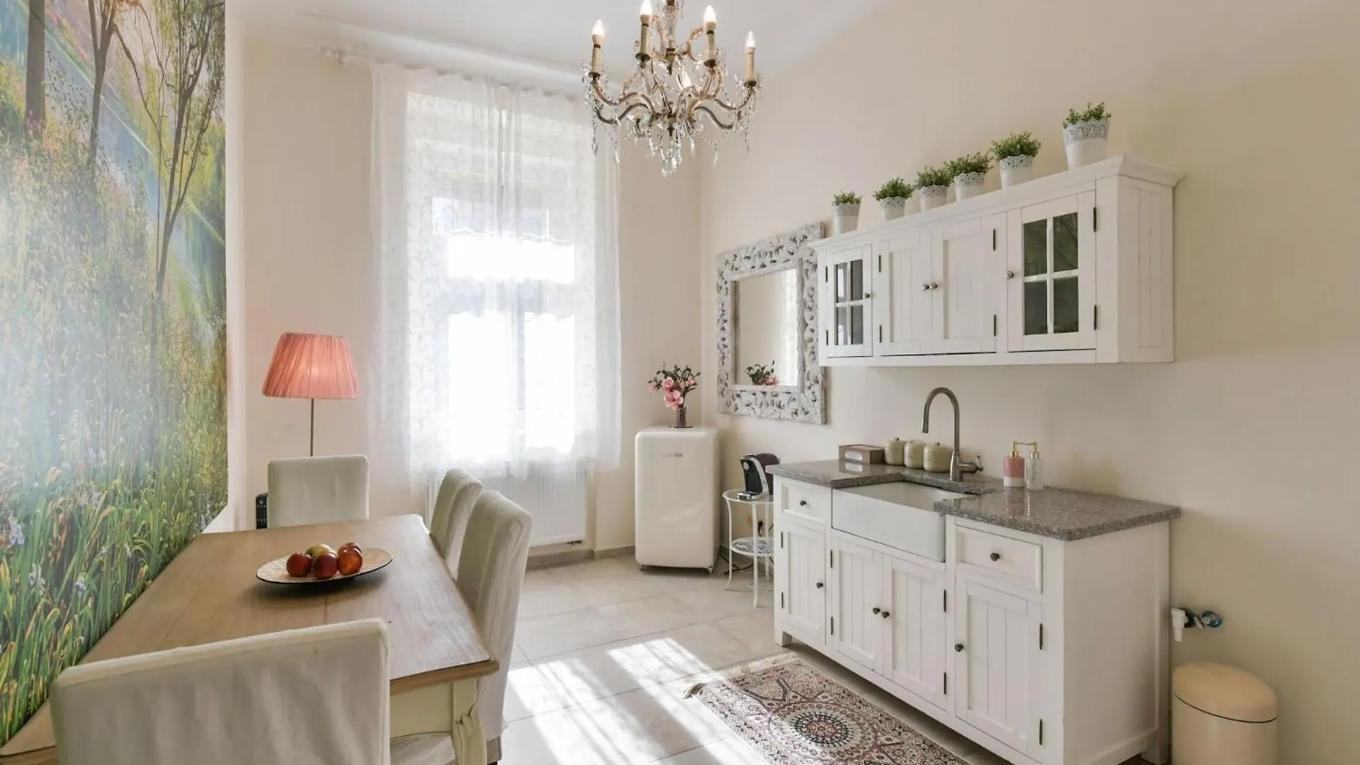 Amethyst Apartment Prague